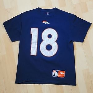 Denver Broncos Peyton Manning #18 T-Shirt Jersey Size Large Majestic NFL Blue
